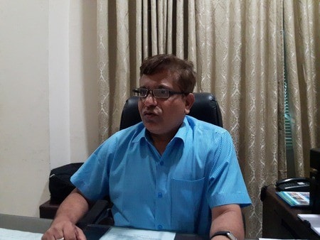 मेडिकल कॉलेज विवाद में कार्यकारी प्राचार्य डॉ. अरविंद त्रिवेदी पर शासन की गाज गिर गई, हटाकर भेजा गया नया&nbsp;प्राचार्य