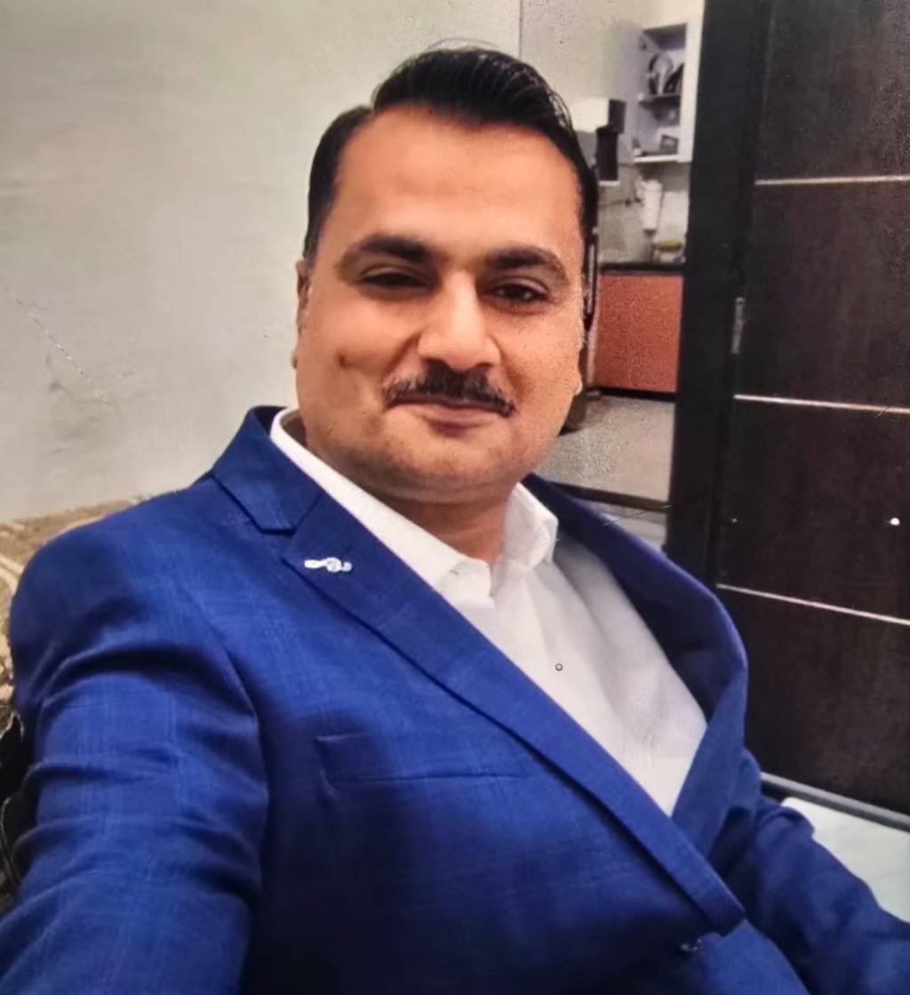 बड़ी कार्रवाई: ग्राम पंचायत अधिकारी पवन तिवारी निलंबित, अनुशासनहीनता और लापरवाही के&nbsp;आरोप
