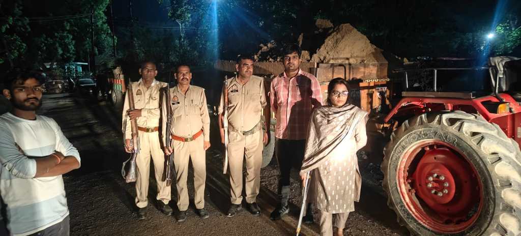 अवैध मिट्टी खनन पर प्रशासन की बड़ी कार्रवाई, चार ट्रैक्टर-ट्रॉली&nbsp;सीज