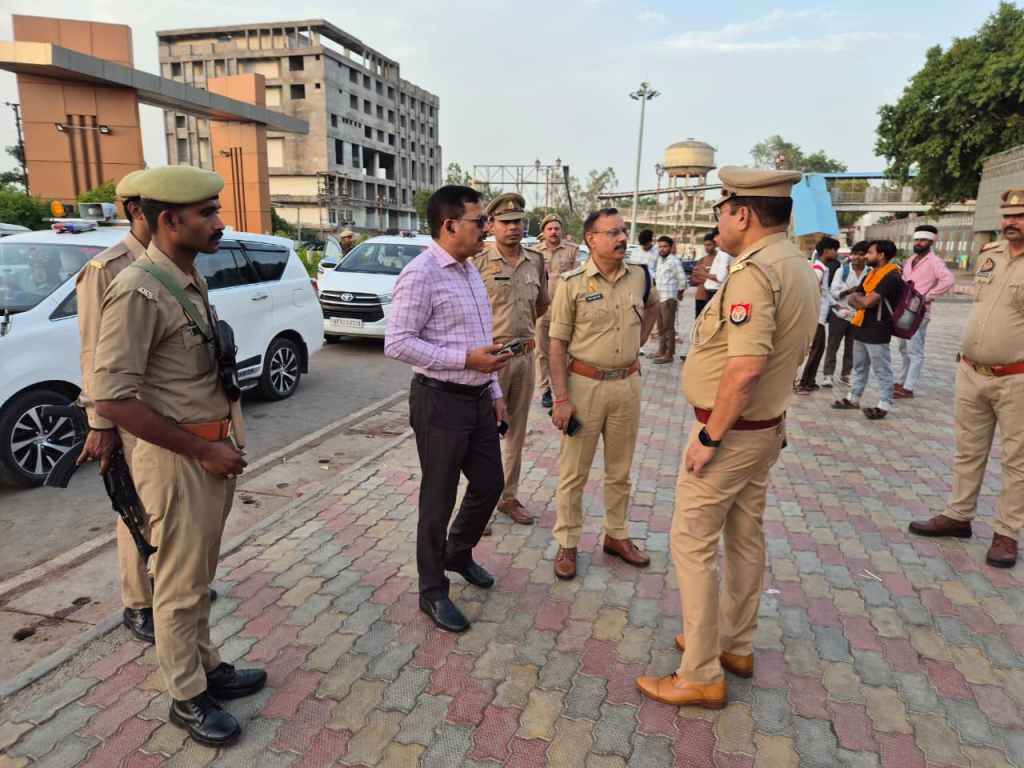 पुलिस भर्ती परीक्षा के बाद अभ्यर्थियों की सुरक्षित वापसी के लिए प्रशासन रहा&nbsp;सतर्क