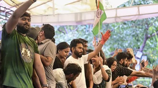 हर आंदोलन में विदेशी फंडिंग का शोर! आरोपों के ट्रम्प कार्ड से कब तक बचेगी&nbsp;सरकार?