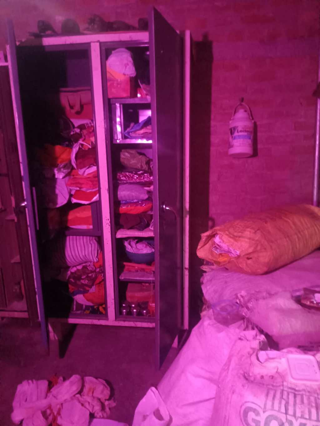 किसान के घर से 20 लाख के जेवर व नकदी चोरी, ताला तोड़कर वारदात को दिया&nbsp;अंजाम